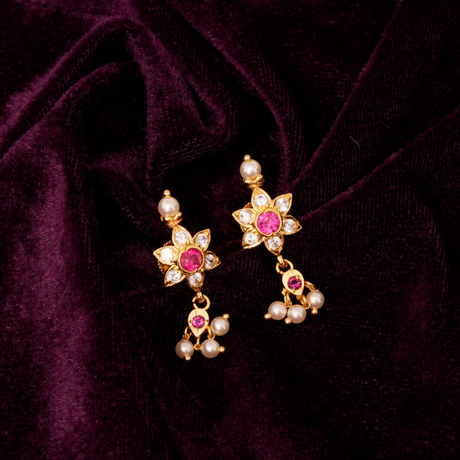 Petal Charm Choker