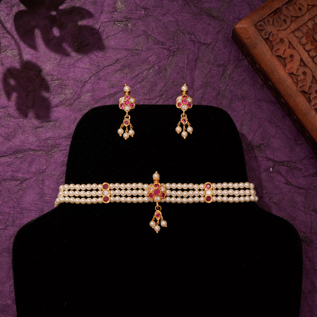 Floral Harmony Choker ( 3 Petals)