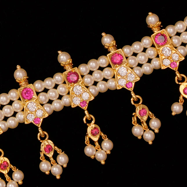 Elegant  Strand Choker ( 11 Petals)