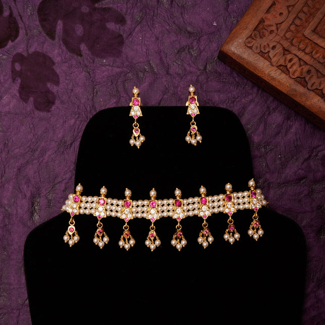 Elegant  Strand Choker ( 11 Petals)