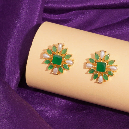 Handcrafted Embeald Moti Ear Tops