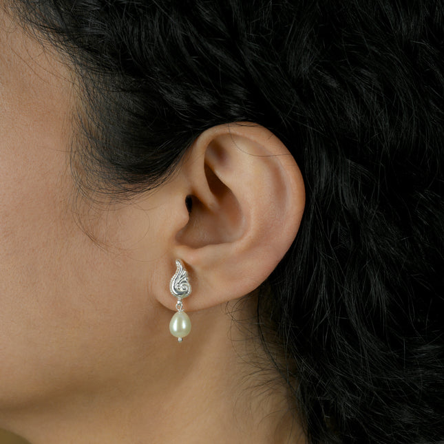 Mor Moti (92.5 Silver Stud Earrings)