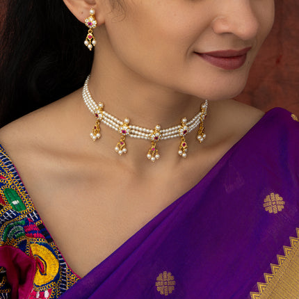 Radiant Petal Choker (5 Petals)