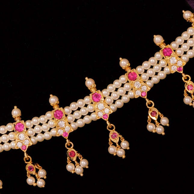 Royal Petal Choker ( 7 Petals)
