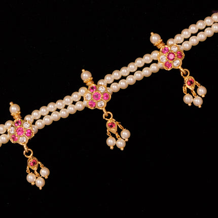 Timeless Peti Choker ( 3 Petals)