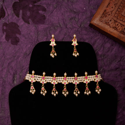 Petal Glow Choker