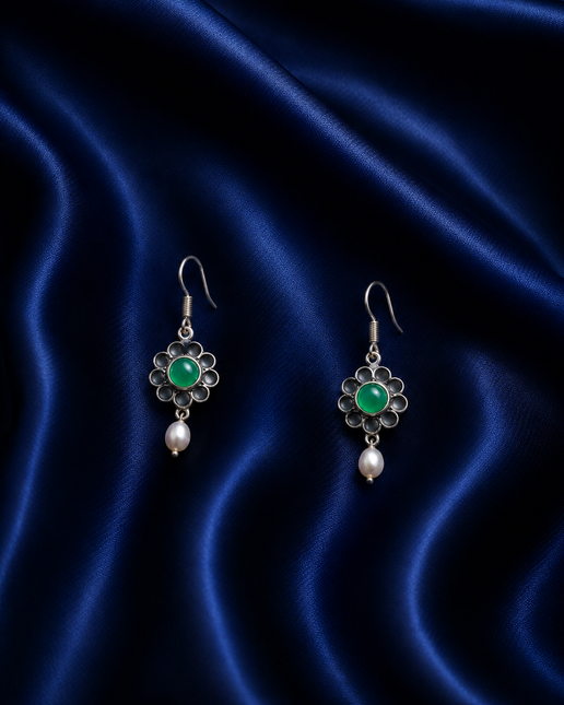 Green Onyx Daisy Pearl 92.5 Oxidised Silver Dangler Earrings