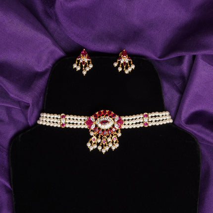 Whispers of Gold Choker