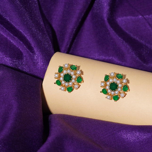 Handcrafted Embeald Moti Ear Tops