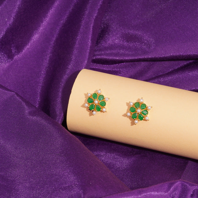 Handcrafted Emrald Moti Ear Tops