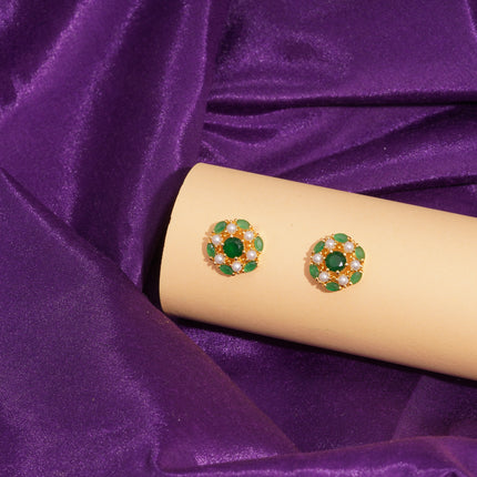 Handcrafted Embeald Moti Ear Tops