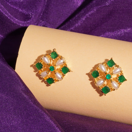 Handcrafted Embeald Moti Ear Tops