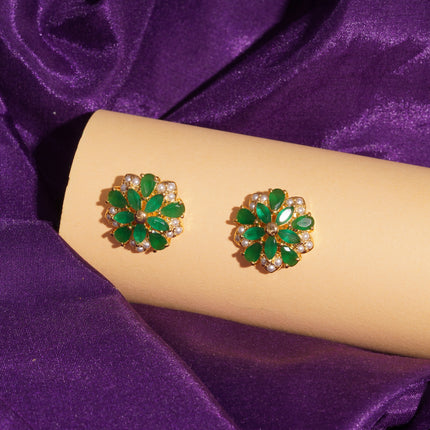 Handcrafted Embeald Moti Ear Tops