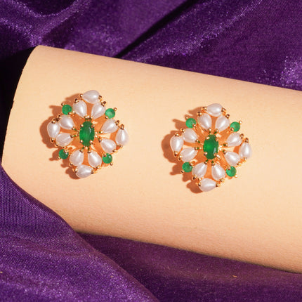 Handcrafted Embeald Moti Ear Tops