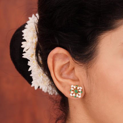 Handcrafted Embeald Moti Ear Tops