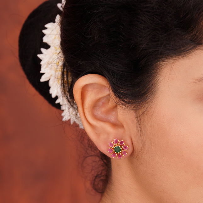 Kesar Bagh Studs