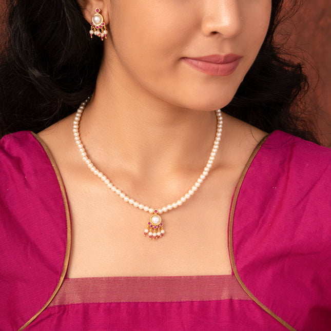 Traditional Pearl Ensemble