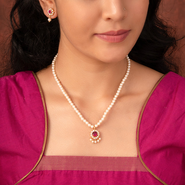 Heritage Style Moti Set