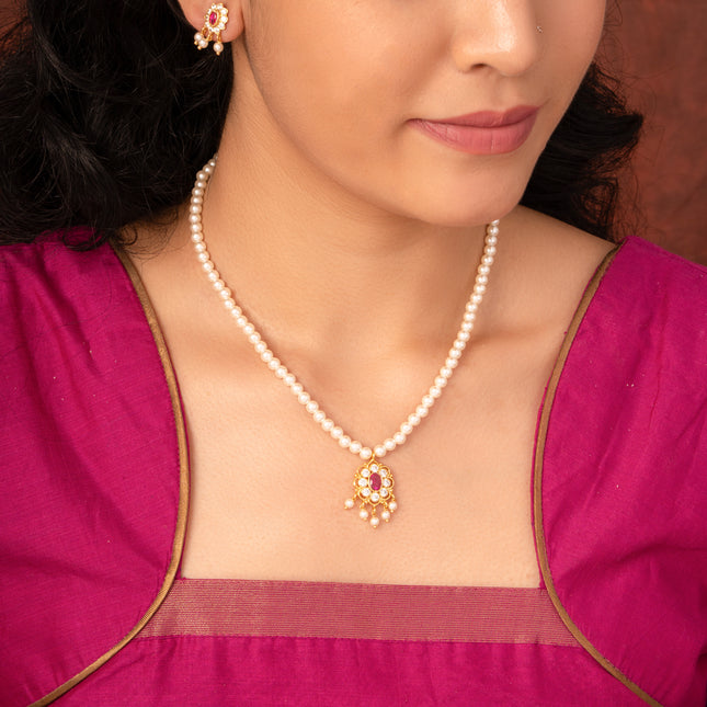 Vintage Moti Design
